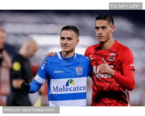 赖因德斯回忆父亲严格管教与兹沃勒踢球打工的艰辛岁月